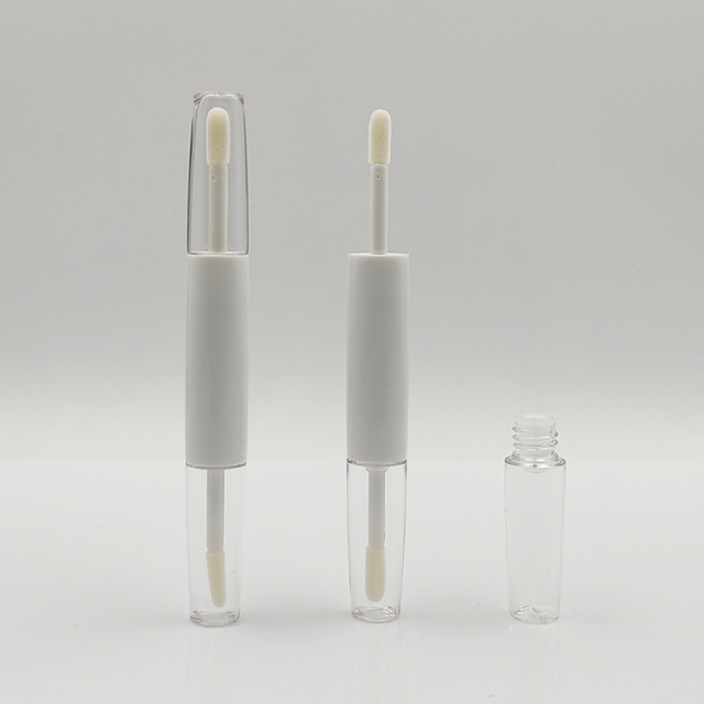 Customized Newly 7.4ml double side round lip gloss bottle packaging for plastic cosmetic reasonable price lip gloss stick tubes