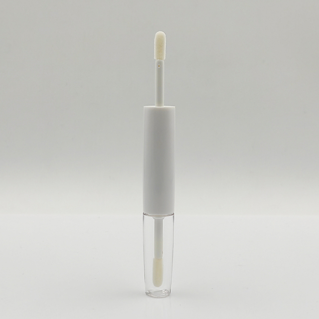 Customized Newly 7.4ml double side round lip gloss bottle packaging for plastic cosmetic reasonable price lip gloss stick tubes