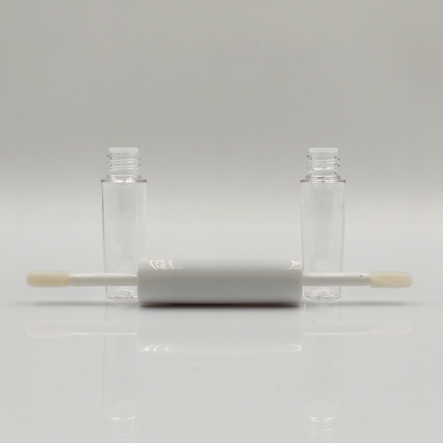 Customized Newly 7.4ml double side round lip gloss bottle packaging for plastic cosmetic reasonable price lip gloss stick tubes
