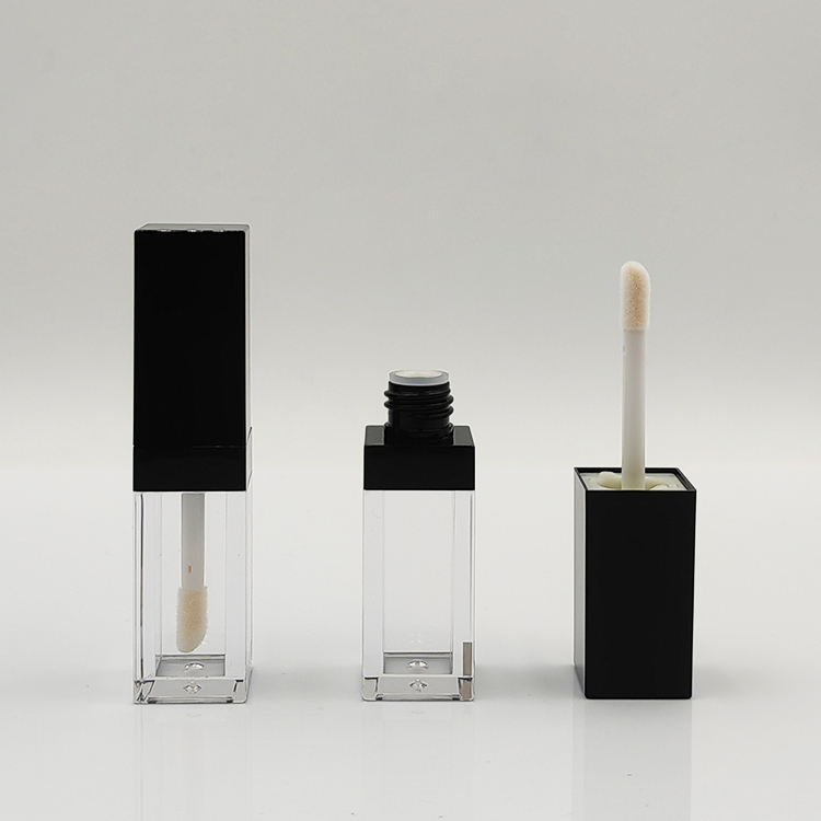 Luxury Wholesale Custom AS 4.5ml square black lip gloss bottles for Plastic Cosmetic Packaging empty lip gloss tube container