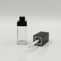 Luxury Wholesale Custom AS 4.5ml square black lip gloss bottles for Plastic Cosmetic Packaging empty lip gloss tube container