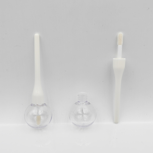 New In 2025 Wholesale Custom 10ml Lollipop shape cute lip gloss bottle lamp bulb shape white transparent clear lip gloss bottle