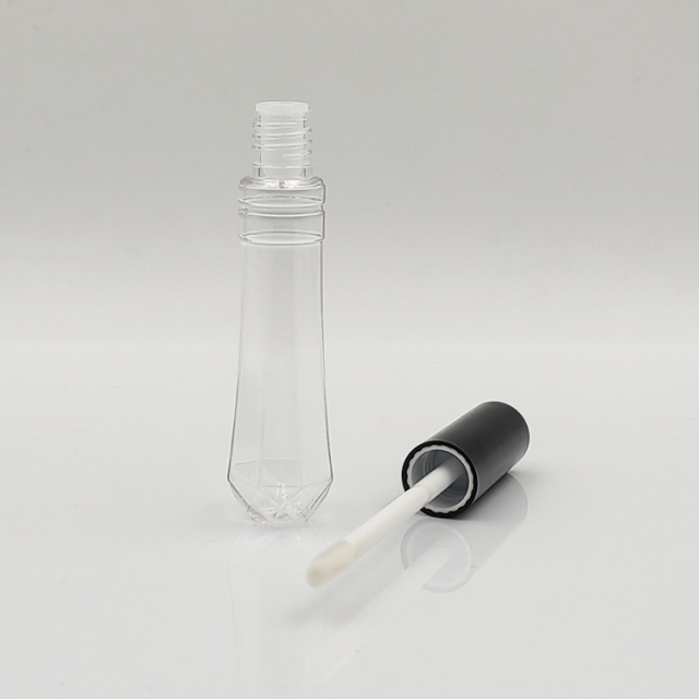 Stylish Wholesale Custom conical shape round 10ml lip gloss bottle plastic cosmetic packaging empty lip gloss tubes with wand