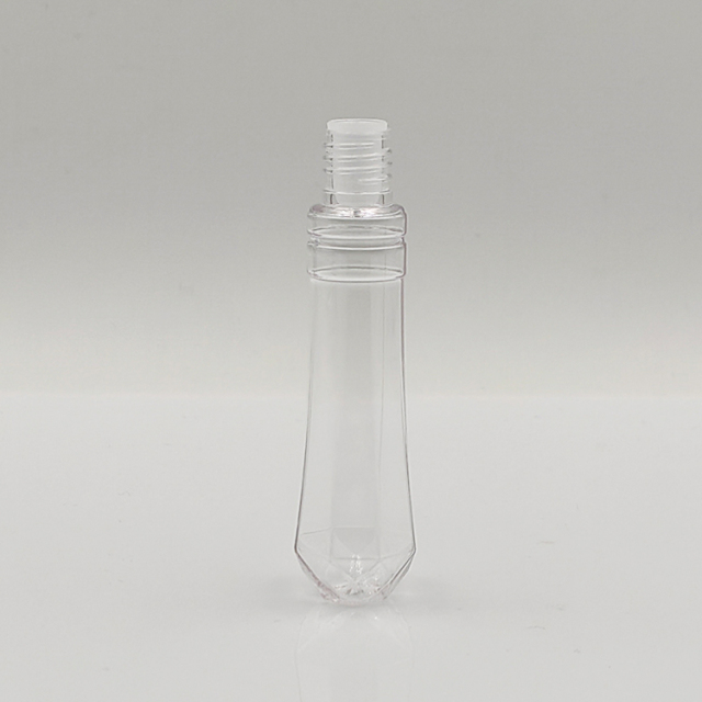 Stylish Wholesale Custom conical shape round 10ml lip gloss bottle plastic cosmetic packaging empty lip gloss tubes with wand