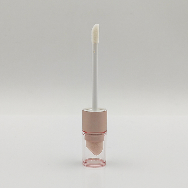 Stylish Wholesale Custom conical shape round 3.5ml lip gloss bottle plastic cosmetic packaging empty lip gloss tubes with wand