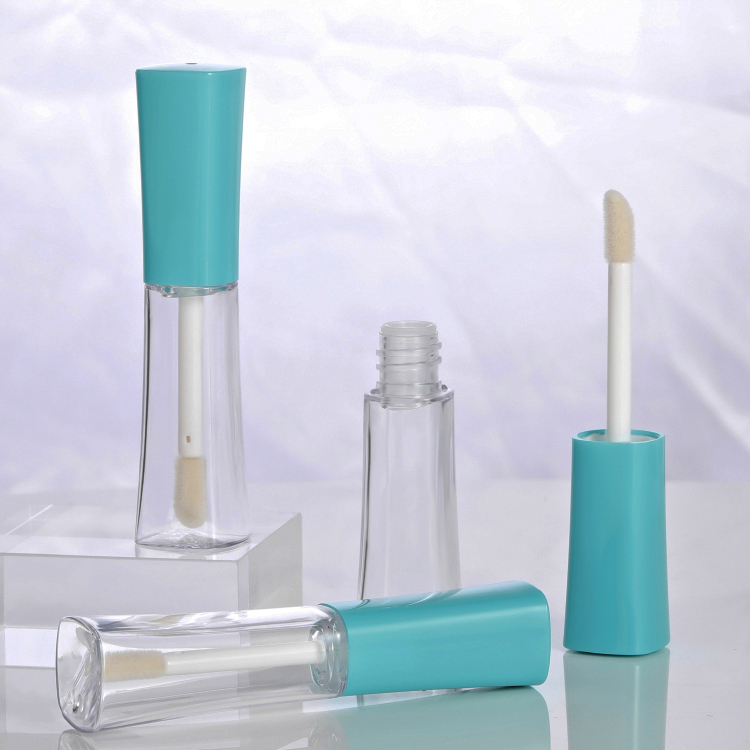 Stylish Wholesale Custom conical shape round 6ml lip gloss bottle plastic cosmetic packaging empty lip gloss tubes with wand