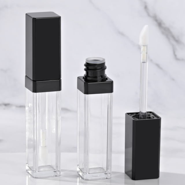 Best selling Square 5.5ml lip gloss wand tubes with Soft Flocked Applicator Brush Thickened Wall custom Logo lip gloss bottles