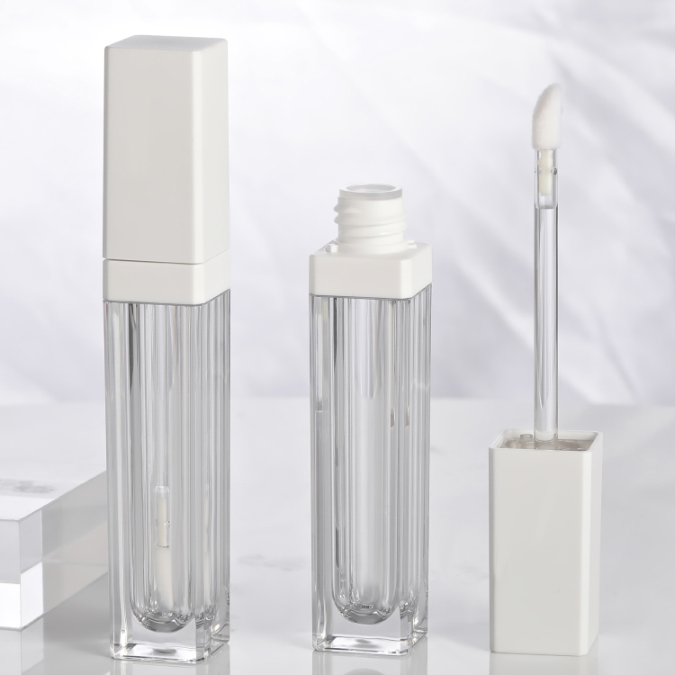 Luxury Custom Square lip gloss wand tubes with Flocked Brush Empty Cosmetic Packaging Thickened Wall 6ml lip gloss bottle