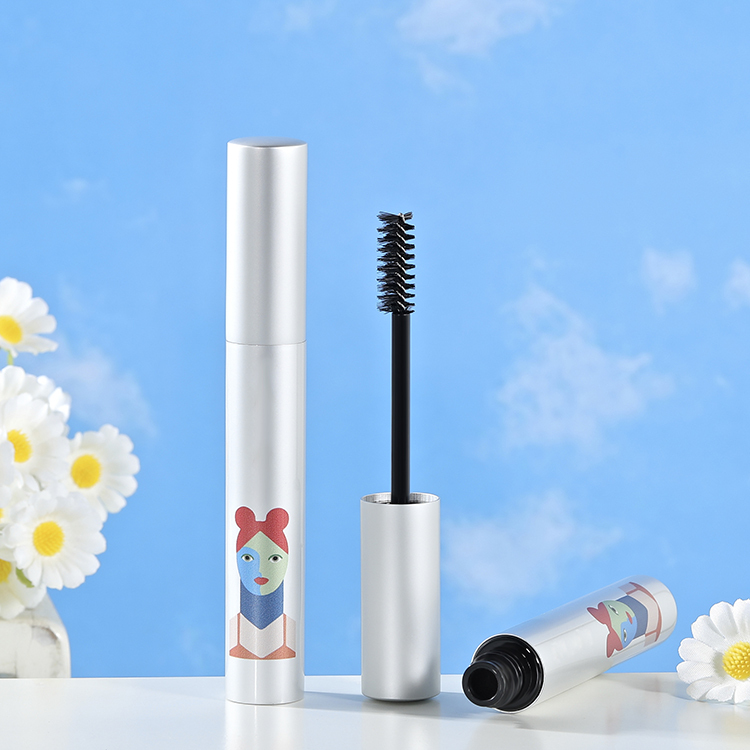 Mascara Tube