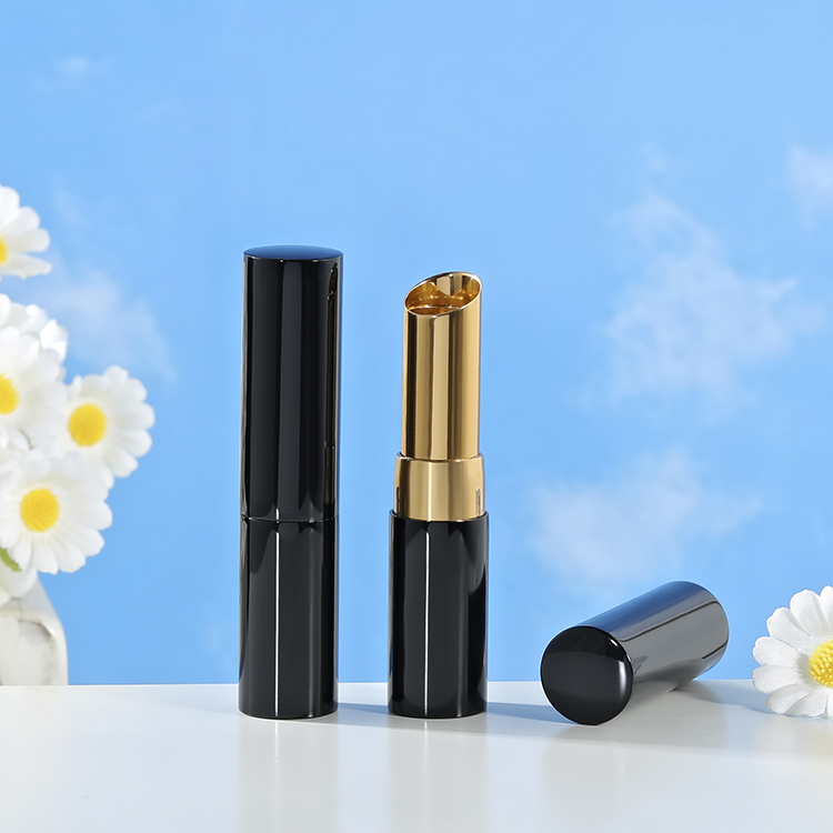 Aluminum Lipstick