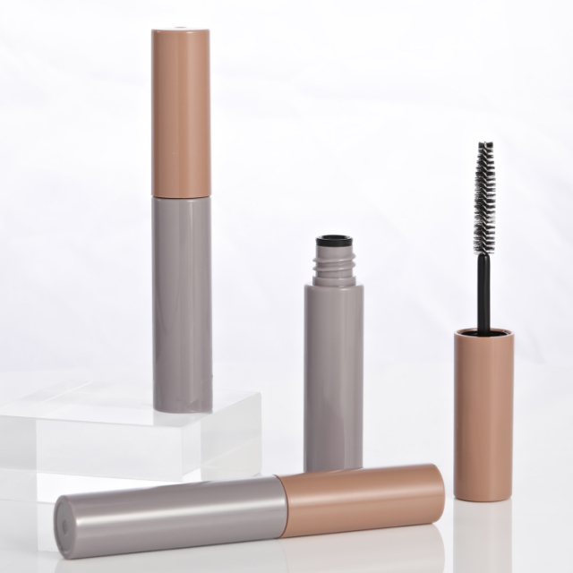 Mascara Tube