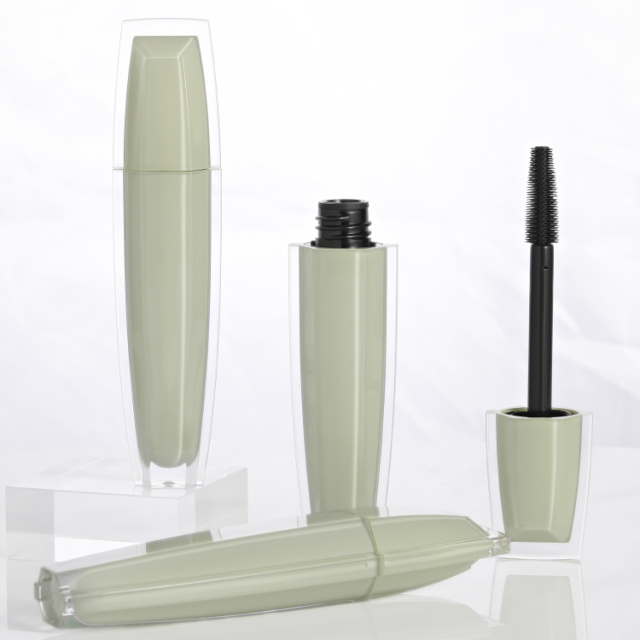 Mascara Tube