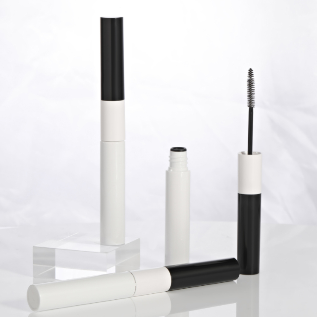 Mascara Tube