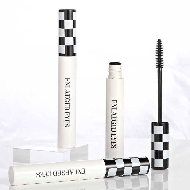 Mascara Tube