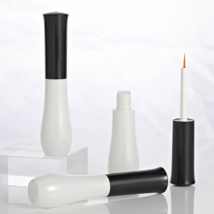 Eyeliner Tube