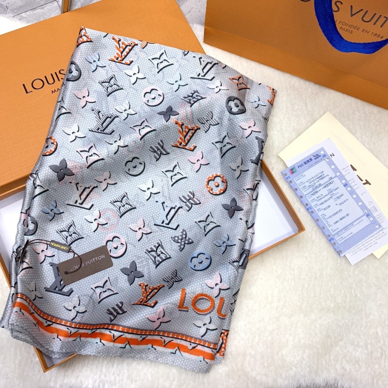 LV travel must-have item four seasons universal series hot style scarf