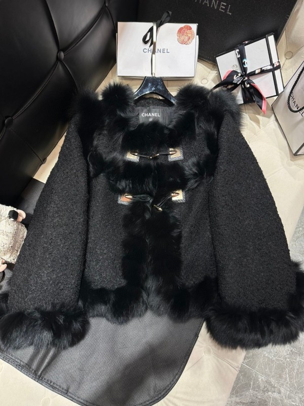 Chanel fashion trend fox fur denim jacket