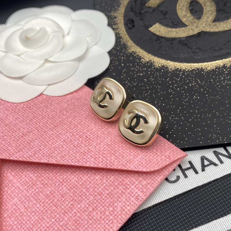 Chanel Camélia letter new pearl square white crystal letter stud earrings
