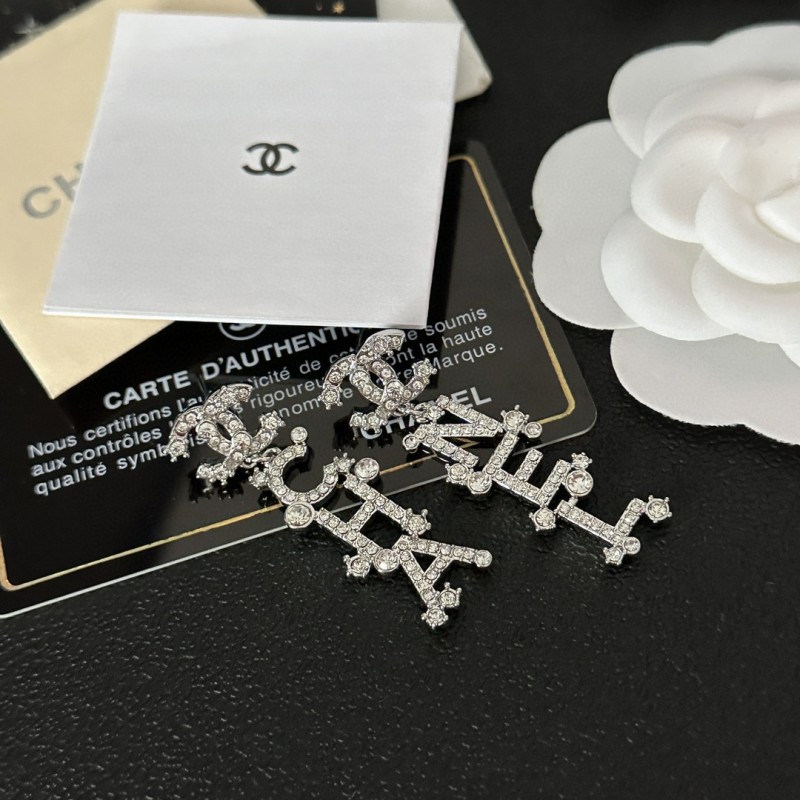 Chanel classic letter double c star earrings