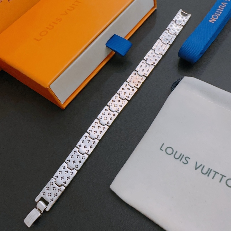 Louis Vuitton Classic Cuban Chain Series Retro Trendy Versatile Bracelet