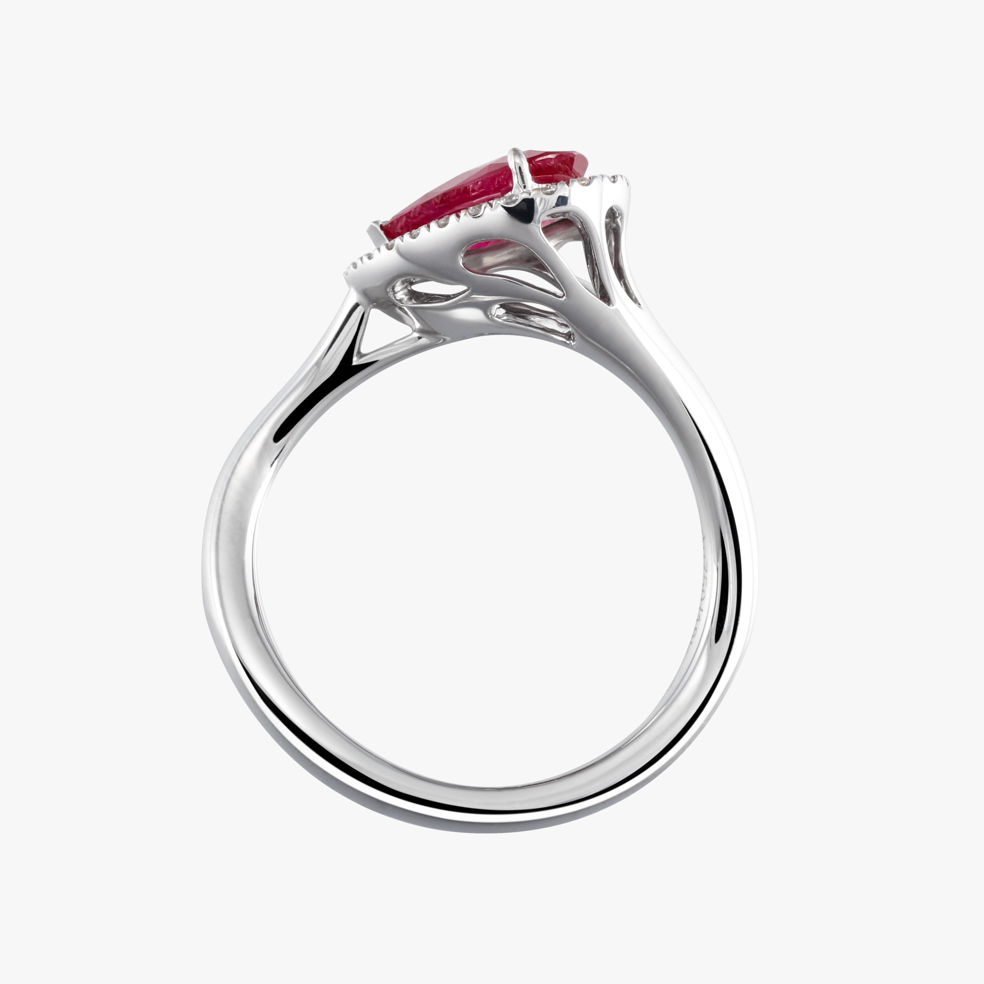 ACCA 18KW Ring with Ruby and Diamond