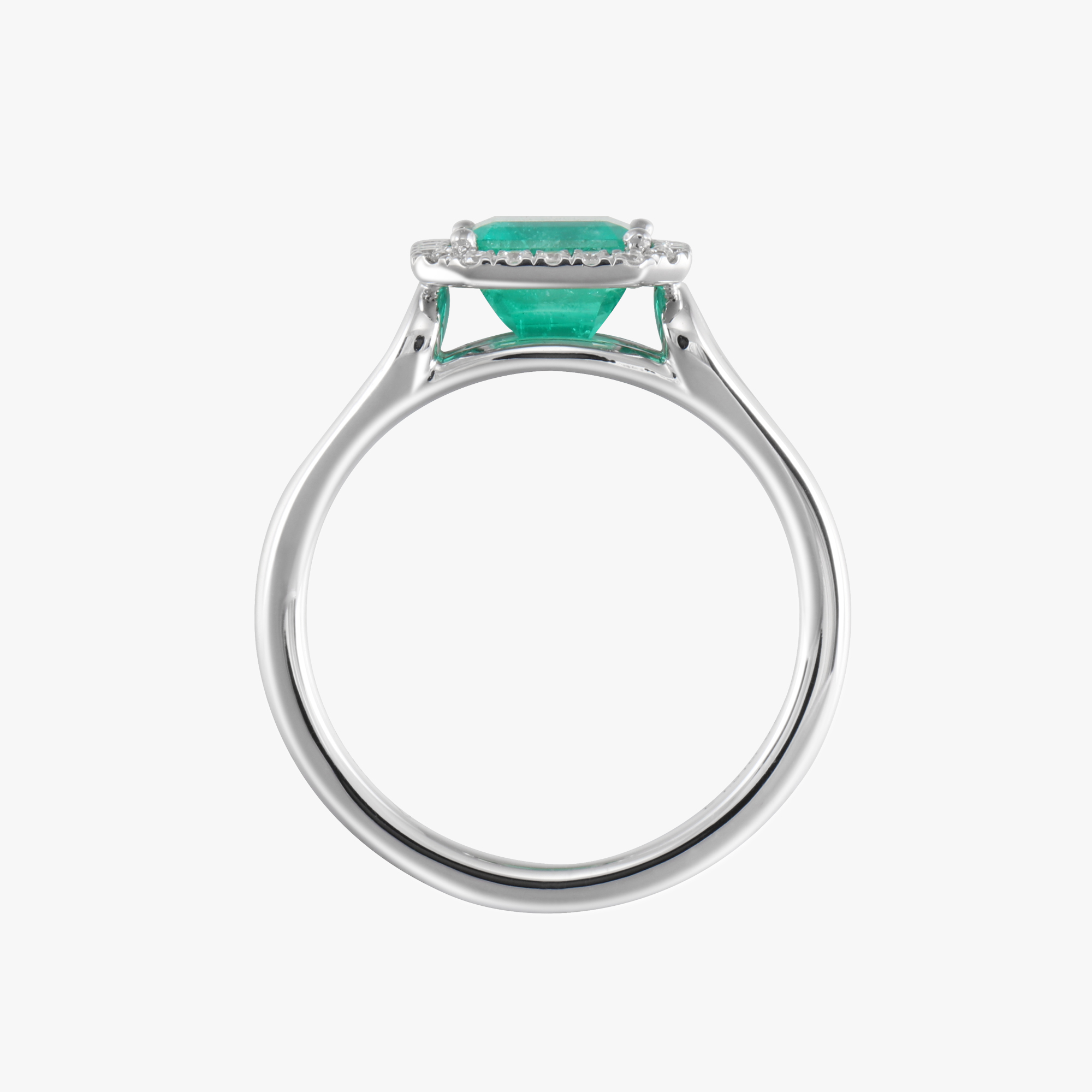 ACCA 18KW Ring with Emerald and Diamond