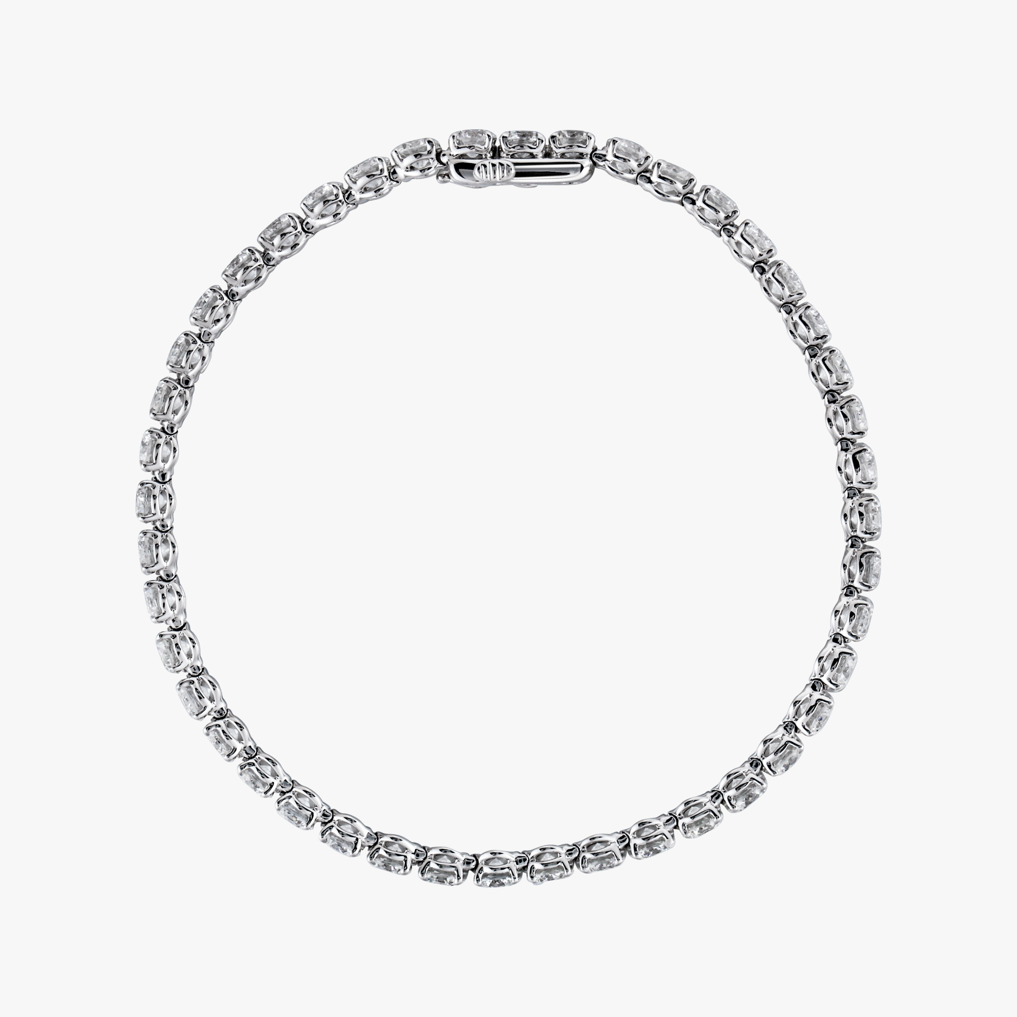 ACCA 18KW Bracelet with Round Diamond