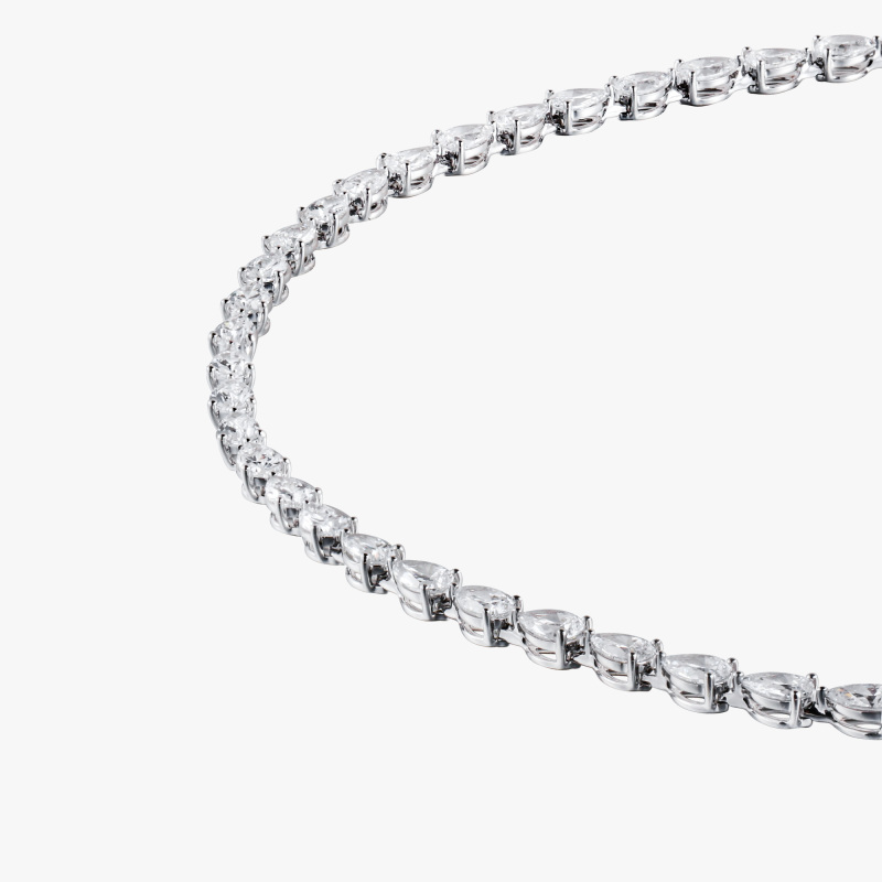 ACCA 18KW Necklace with Diamond