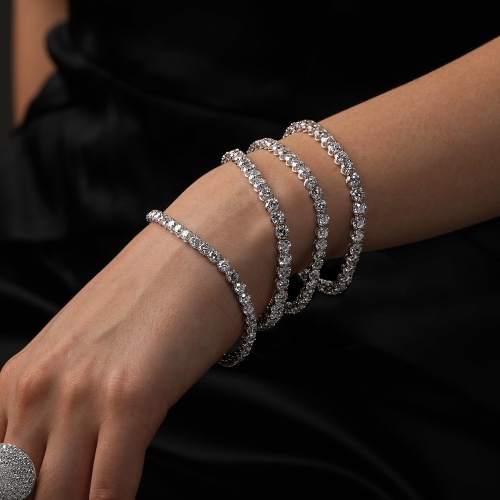 ACCA PT950 Bracelet with Round Diamond