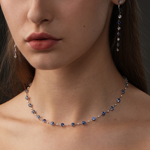 ACCA 18KW Necklace with Diamond and Blue Sapphire
