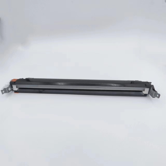 Transfer Belt Cleaning Blade Assembly  CE516-67901 Cleaning Assembly For HP CP5525 CP5225 M750 M775
