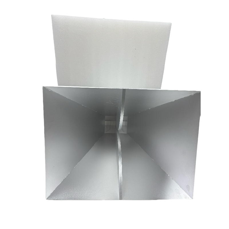 540--8500MHz 5-18dBi Horn Antenna