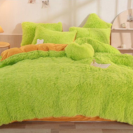 Wholesale Luxury Bedsheet Sets Warm Winter Velvet Comforter Cover Fluffy Faux Fur Bedding Set