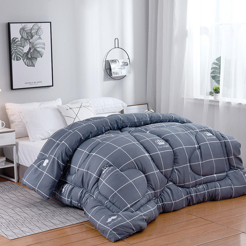 Custom Soft Printed Bedding Warm Winter Quilt Thickened Comforter for Home Use
