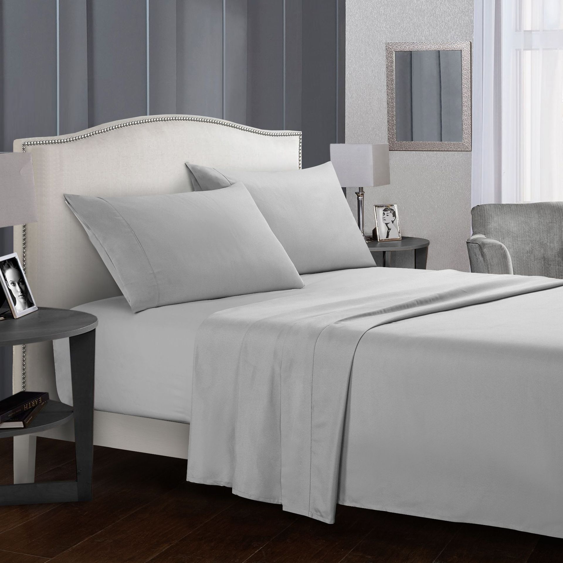 Wholesale Breathable Luxury 4 Piece Solid Color Queen 100% Polyester Bed Sheet Bedding Set