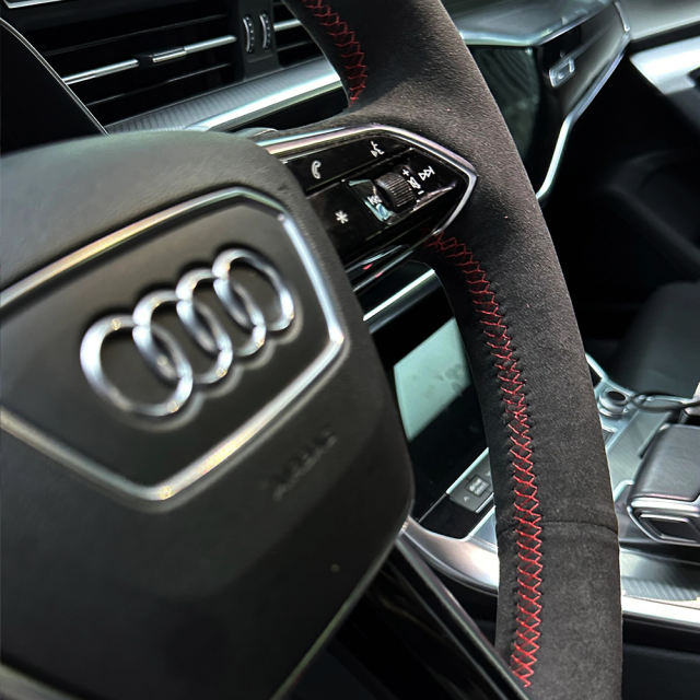LDHMI Carbon Fiber Steering Wheel  for  Audi RS RS3 RS7 A3 A4 A5 A7 Q7 TT TTS R8