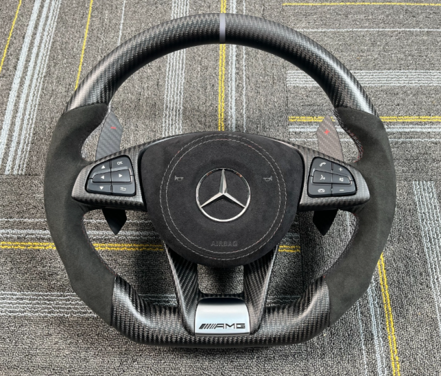 For 2010 Mercedes C63 carbon fiber steering wheel