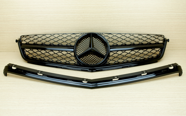 For Mercedes-Benz C63 W204, upgraded center mesh
