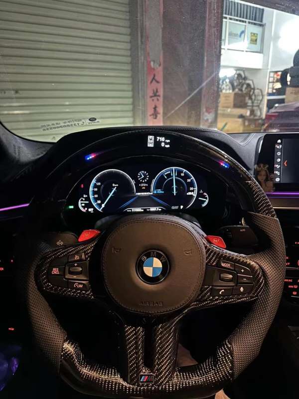 For BMW 2021 M4 G82 carbon fiber steering wheel