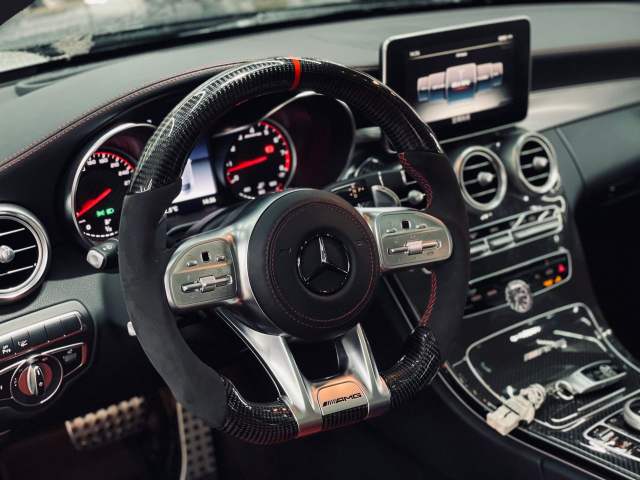 For 2018 Mercedes-Benz C63s Carbon fiber steering wheel