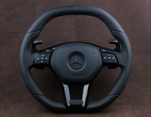 For  Mercedes benz E 850 model 2015 sporting style steering wheel