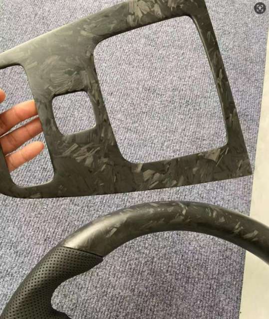 For Mercedes-Benz GLE AMG 2023 Dry forged carbon fiber Interior Dry Carbon Forged Steering Wheel balance