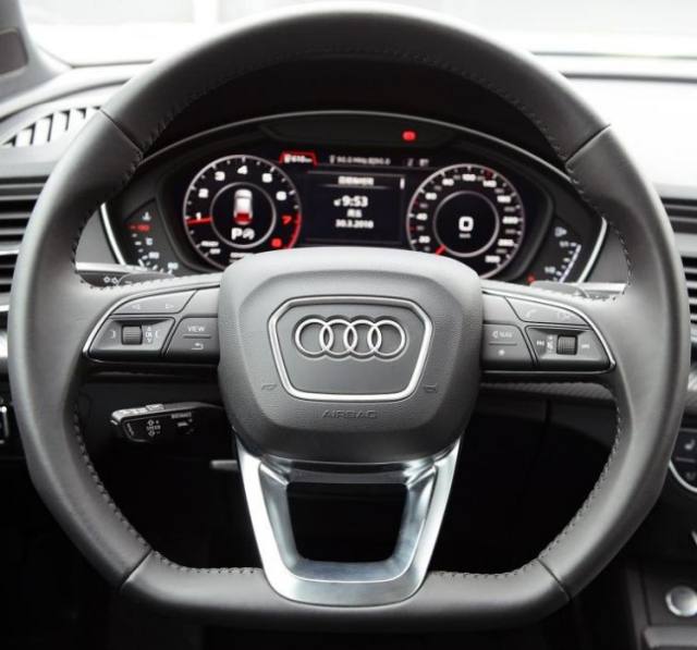 LDHMI Carbon Fiber Steering Wheel  for AUDI