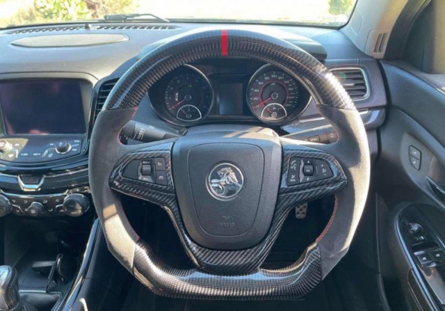 LDHMI Customized Steering Wheel for Holden commodore