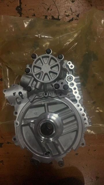 VT40 Oil Pump