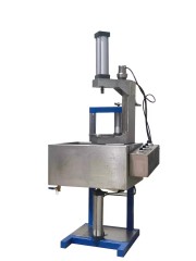 Torque Converter Leak Tester Machine