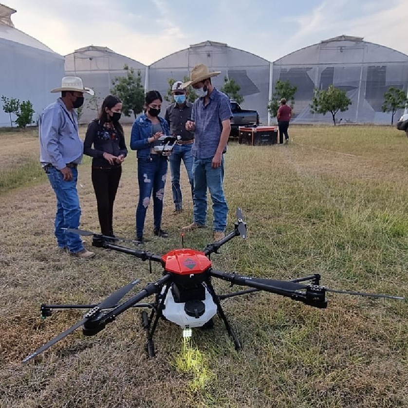 Cheap price EFT E410P 10L agriculture drone sprayer frame waterproof foldable drone agricola for farm plants spray seeding