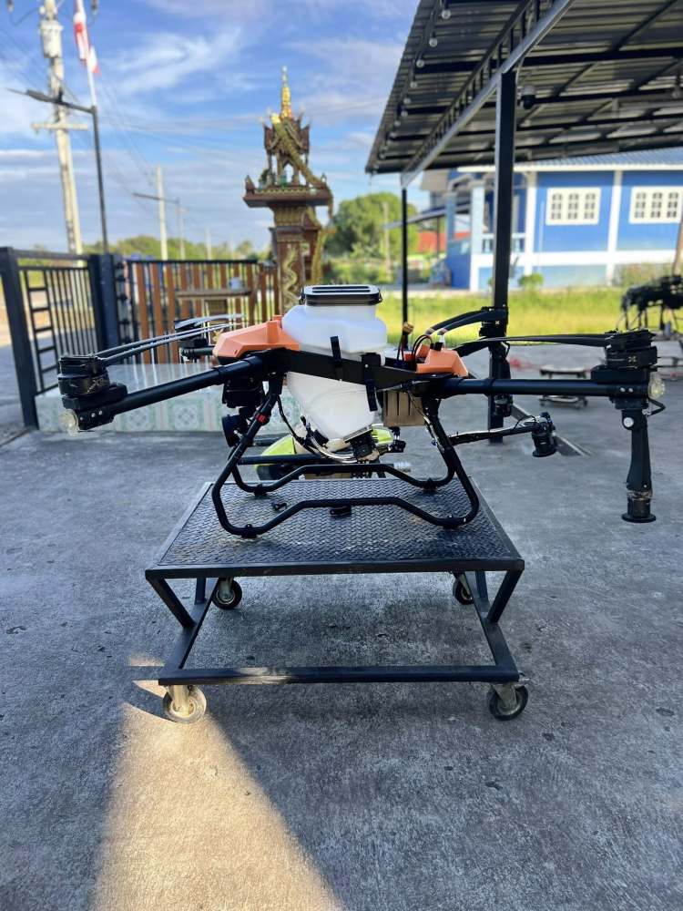 EFT 2025 New Launched Agricultural Drone G30 PNP Set with 30L Tank and Hobbywing Motor Kit for Spread/Spray/Fumigation Usage Compact and Portable Spraying Drone