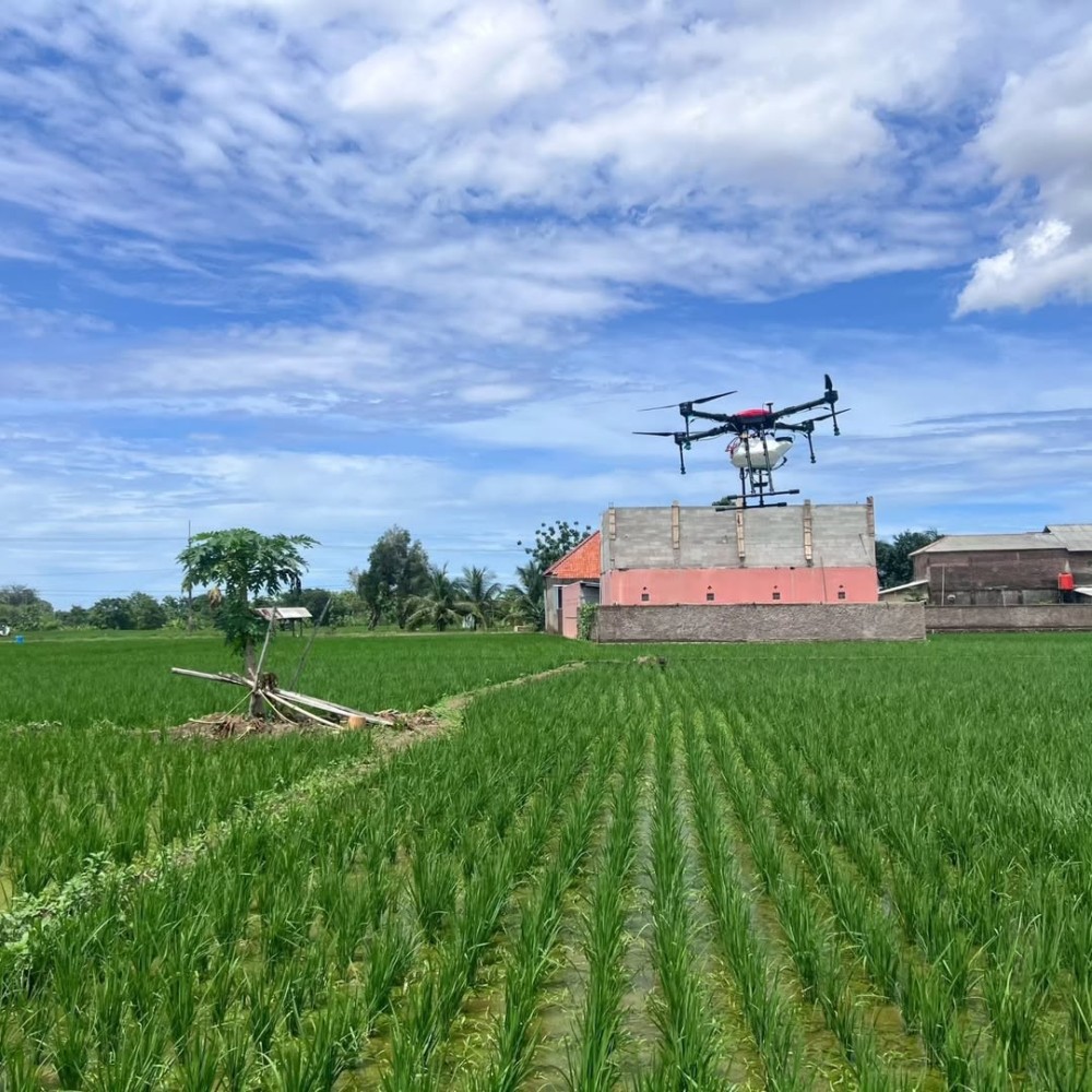 High quality pesticide sprayer agriculture EFT agricultural drone parts farm E420P agri drone frame set pnp Include motor set