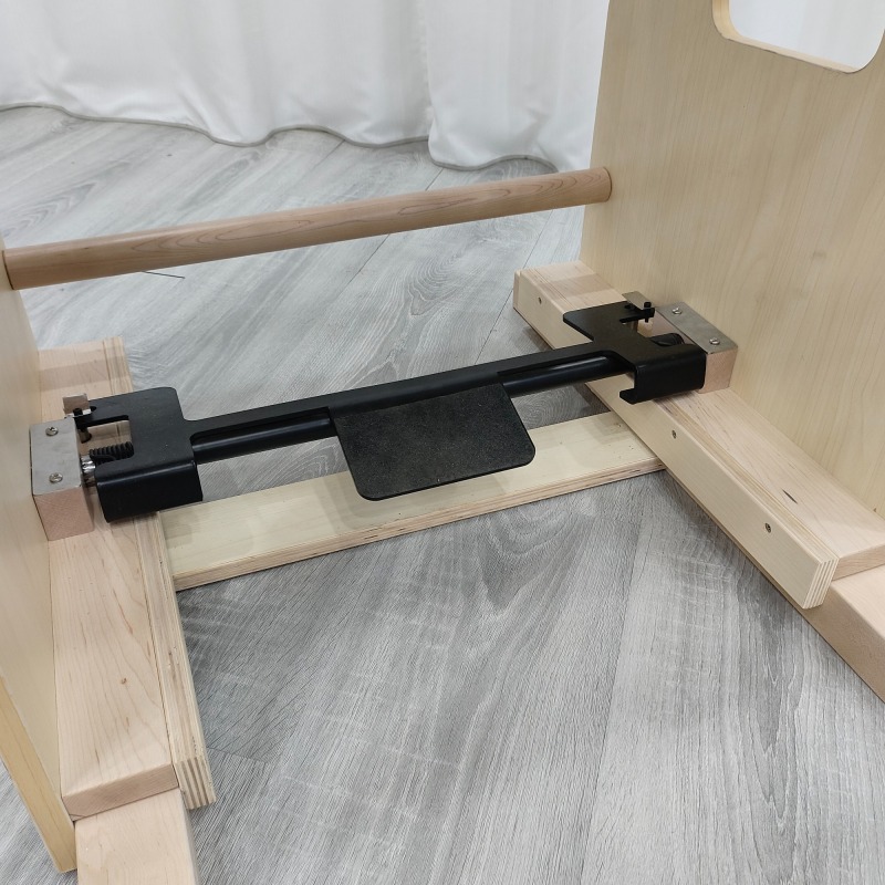 枫木高端脚踩快速调节梯桶